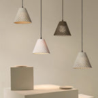 Ritta Cône LED Suspension Résine Salle à Manger - Neutralighting