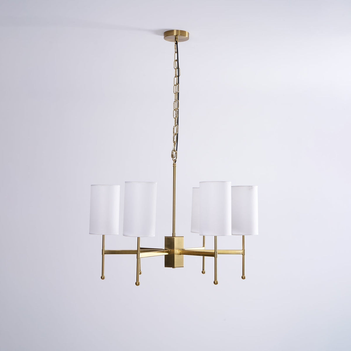 Ulcarisra Chandelier en Tissu Vintage en Laiton - Neutralighting