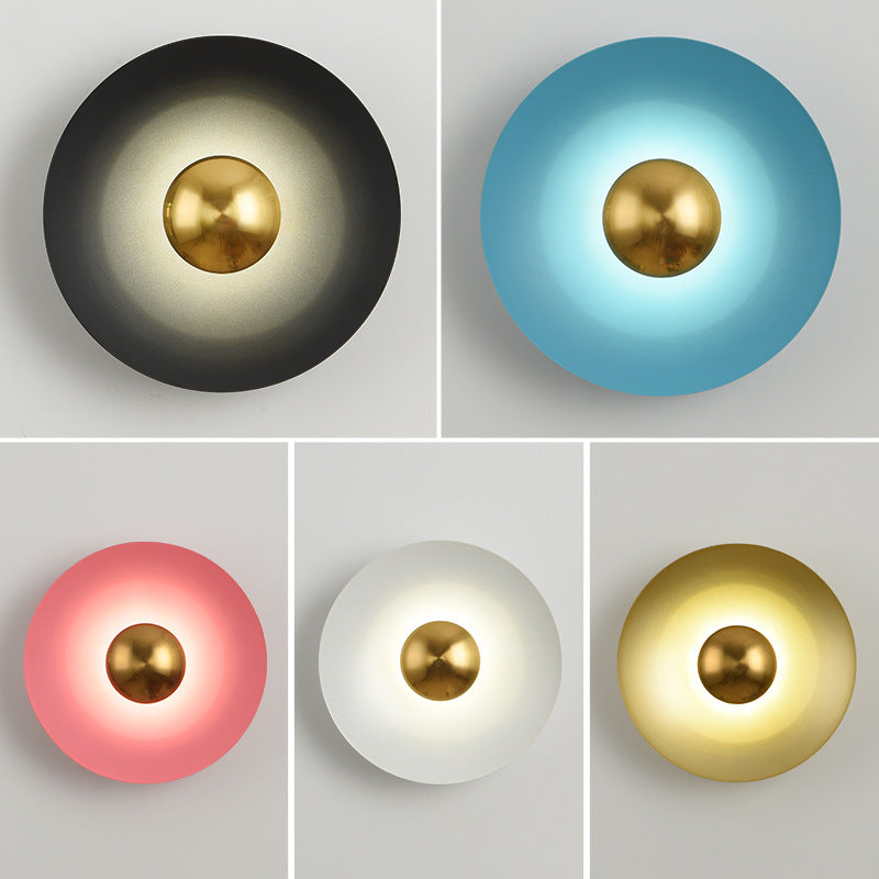 Valentina Minimaliste LED Intérieur Applique Murale Métal Hôtel Chambre à Coucher - Neutralighting