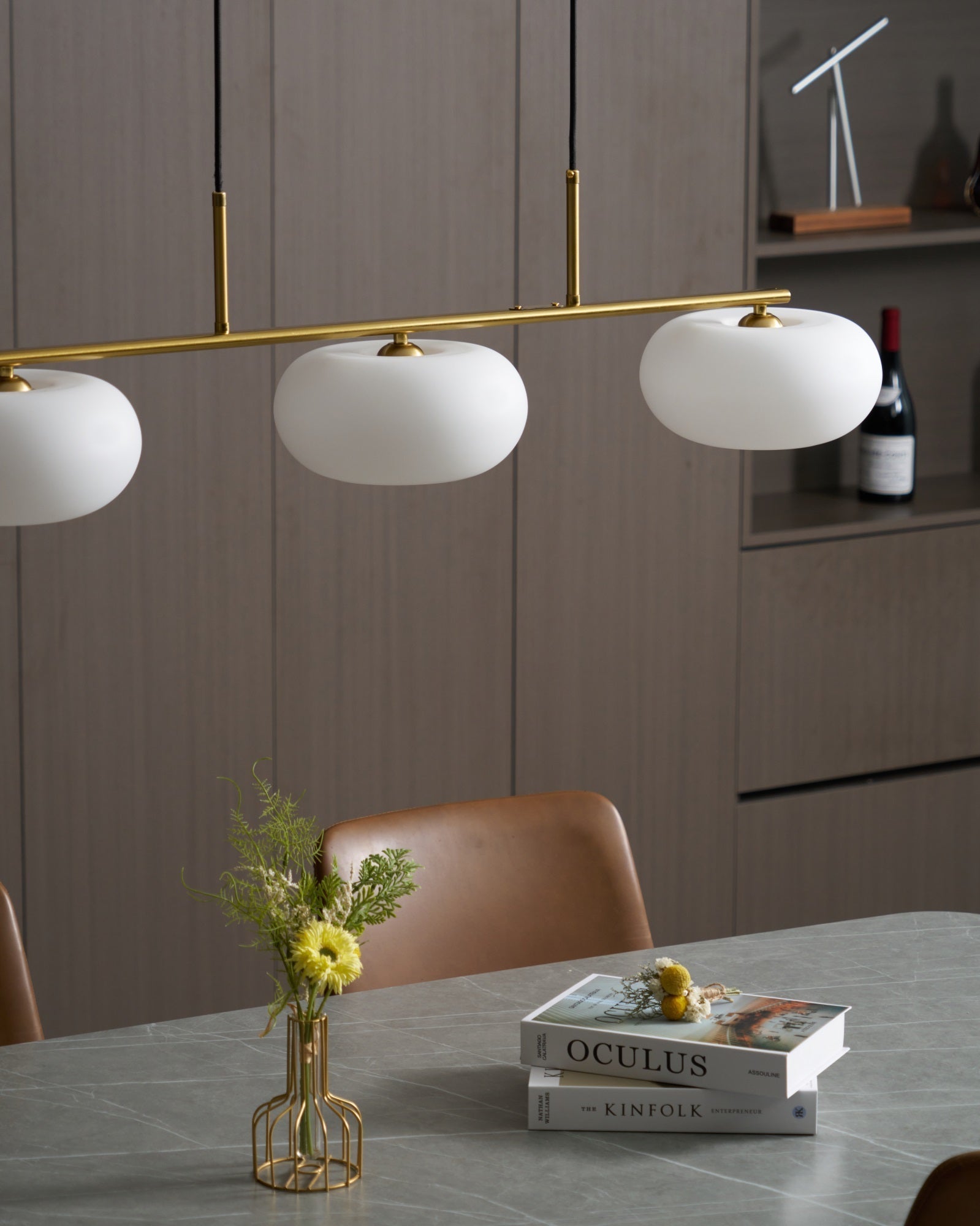 Lustra Suspension Lampe Linéaire à 3 Lumières en Forme de Globe - Neutralighting