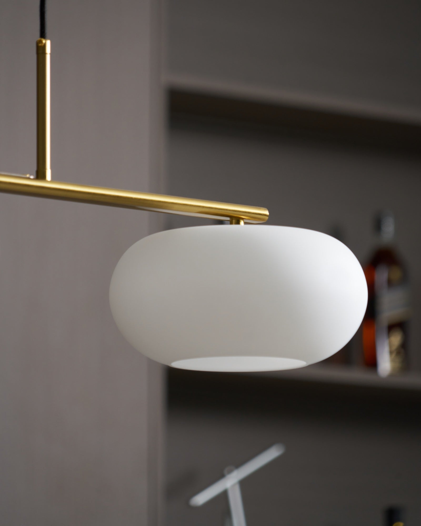 Lustra Suspension Lampe Linéaire à 3 Lumières en Forme de Globe - Neutralighting