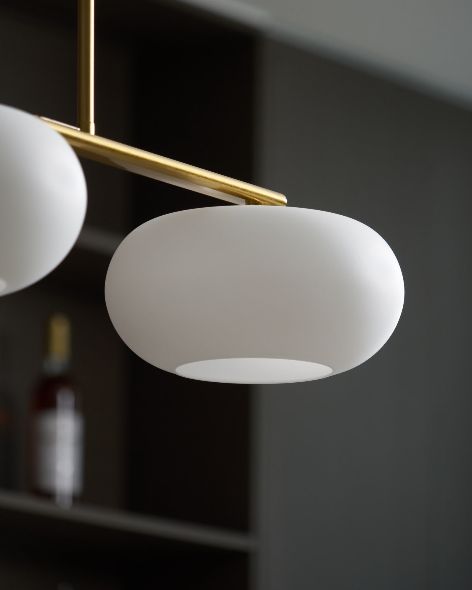 Lustra Suspension Lampe Linéaire à 3 Lumières en Forme de Globe - Neutralighting