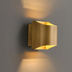 Hardy Applique Murale d'Art Nordic en Laiton - Neutralighting