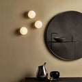 Valentina Applique Murale Globe Minimaliste, Métal/Verre, Blanc, Salle de Bain - Neutralighting
