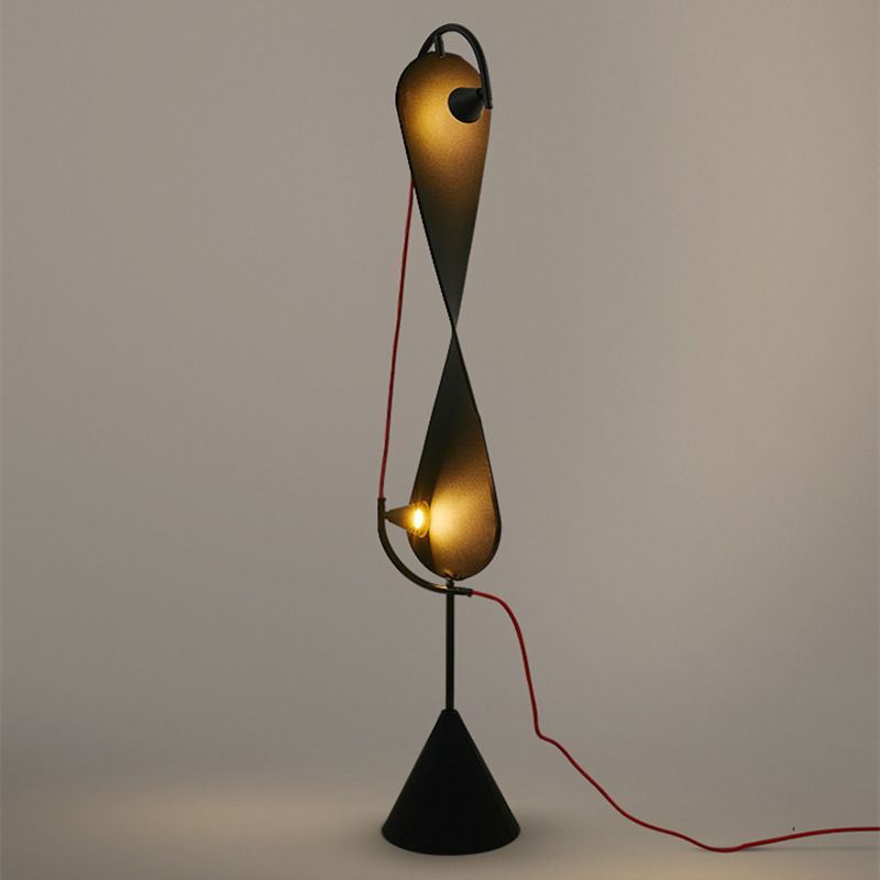 Mira Lampadaire Géométrique Moderne Métal Salon - Neutralighting