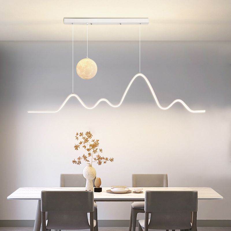 Arisha Suspension Linéaire Naturelle, Noir/Blanc/Or, Salon - Neutralighting