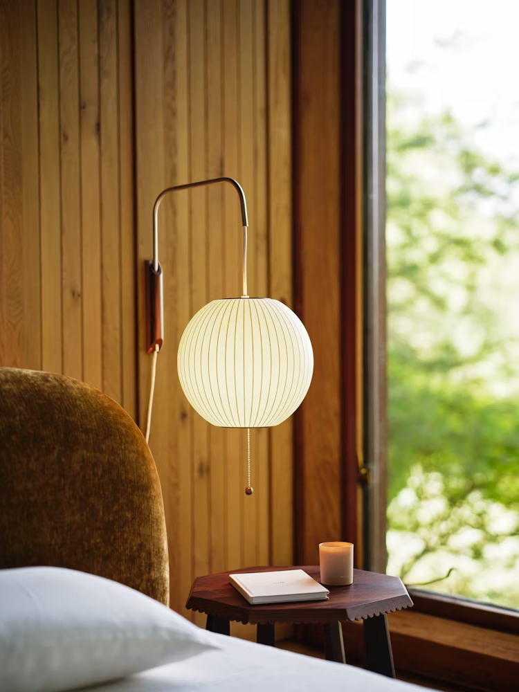 Lustra Wall Sconce Walnut Ball - Neutralighting
