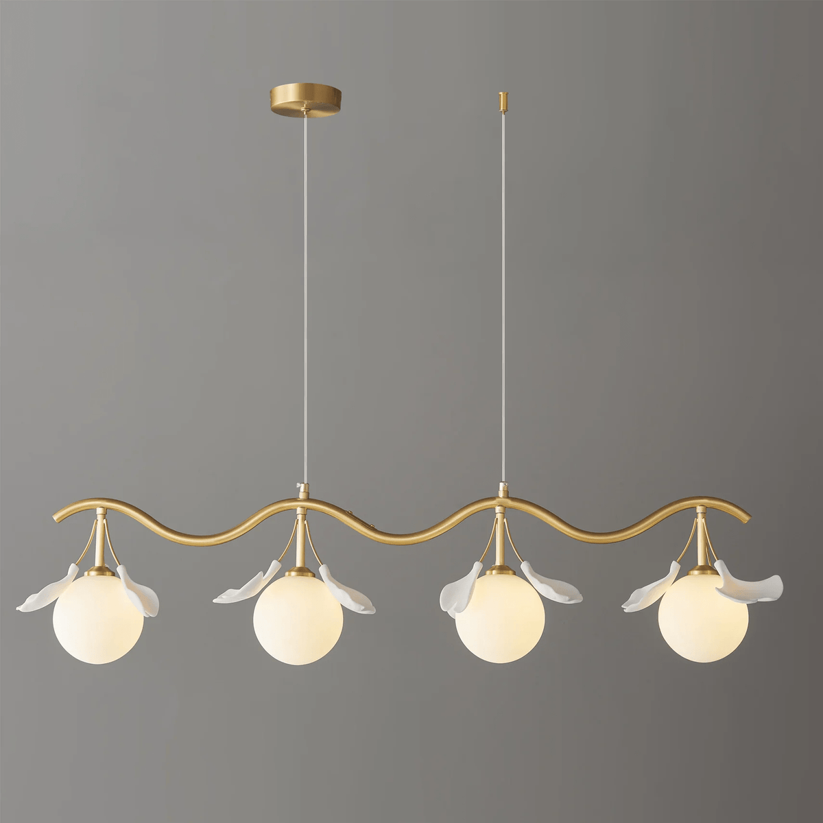 Olivia Chandelier en Céramique Florale et Laiton - Neutralighting