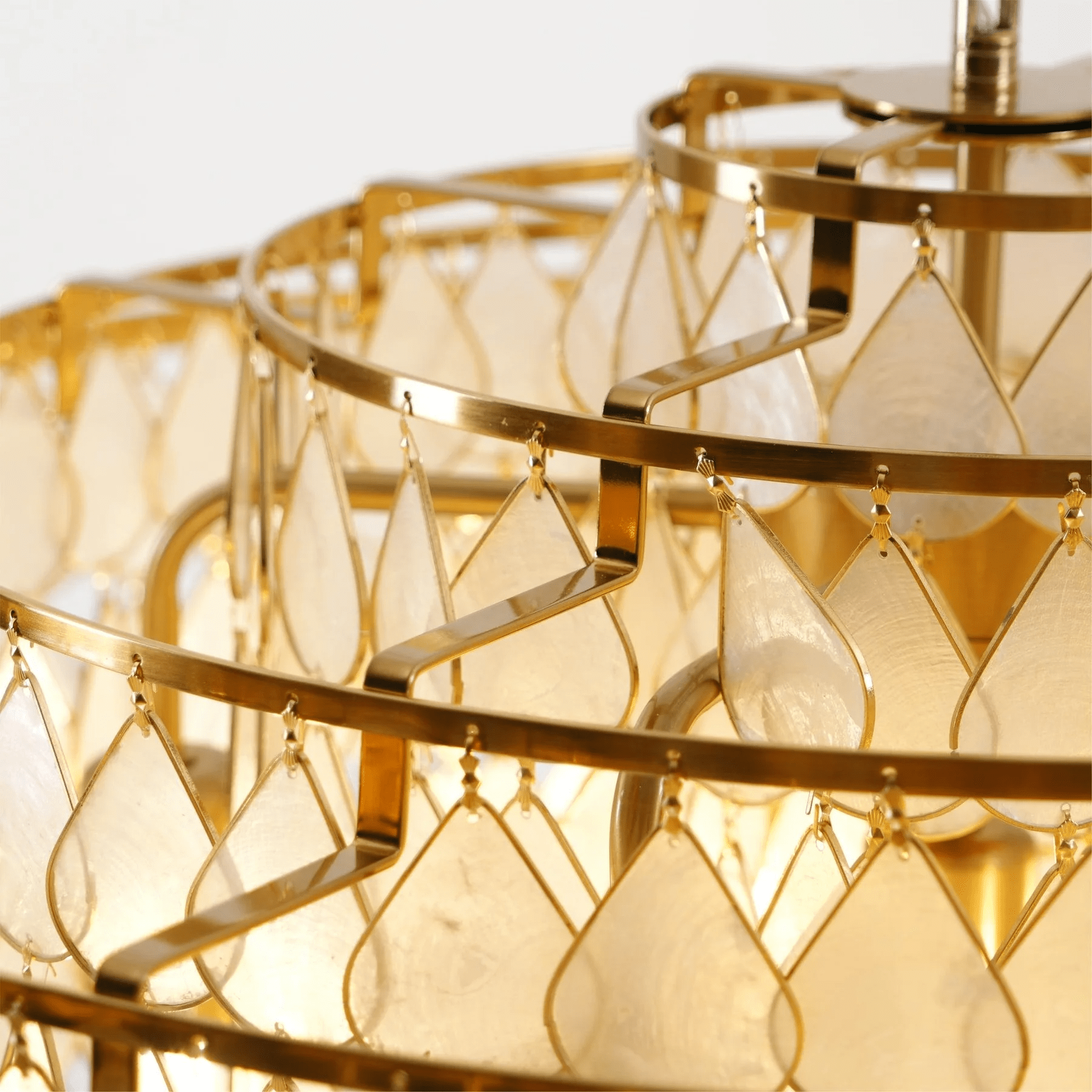 Mateo Lustre Élégant de Luxe - Neutralighting