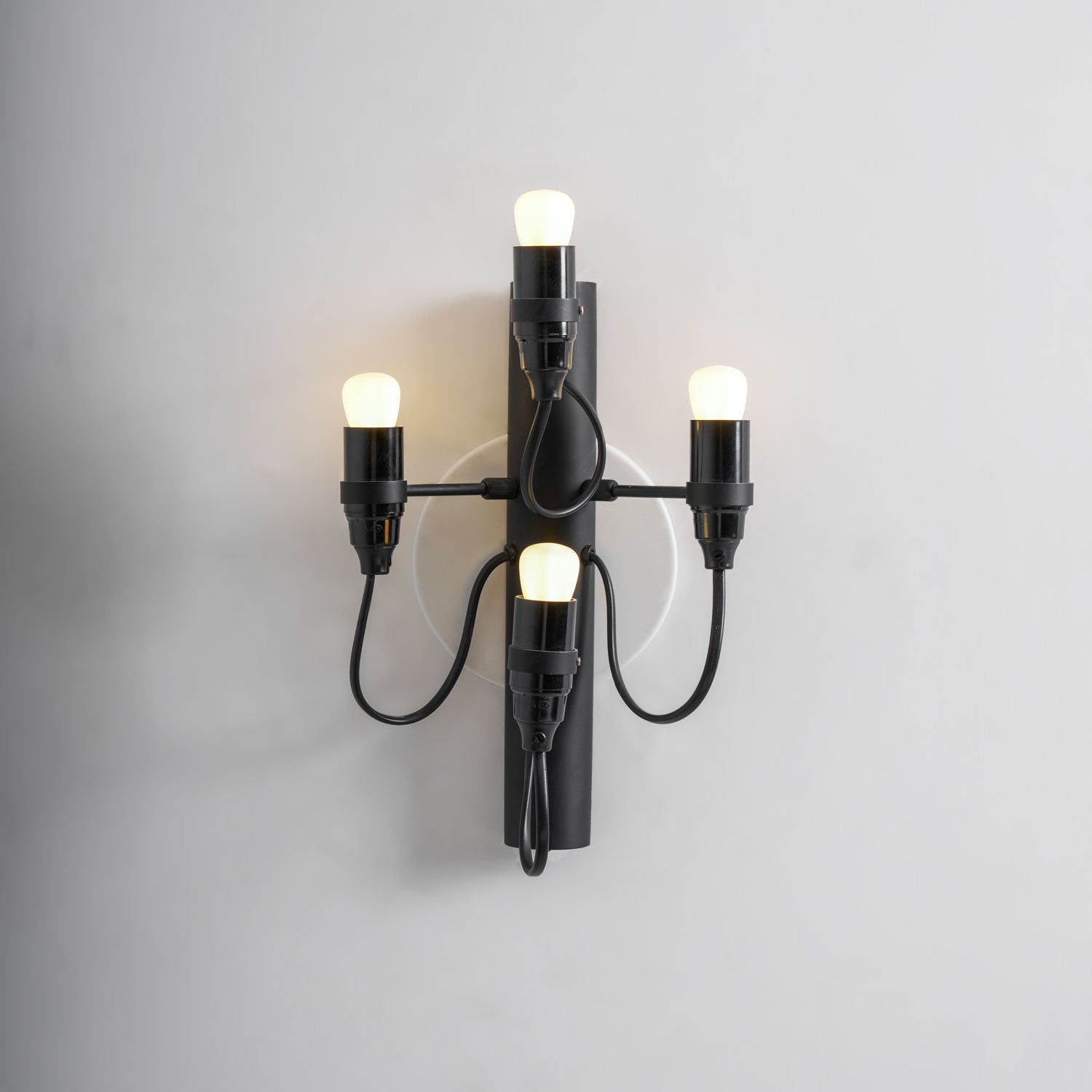 Myraeara Classique Unique Applique - Neutralighting