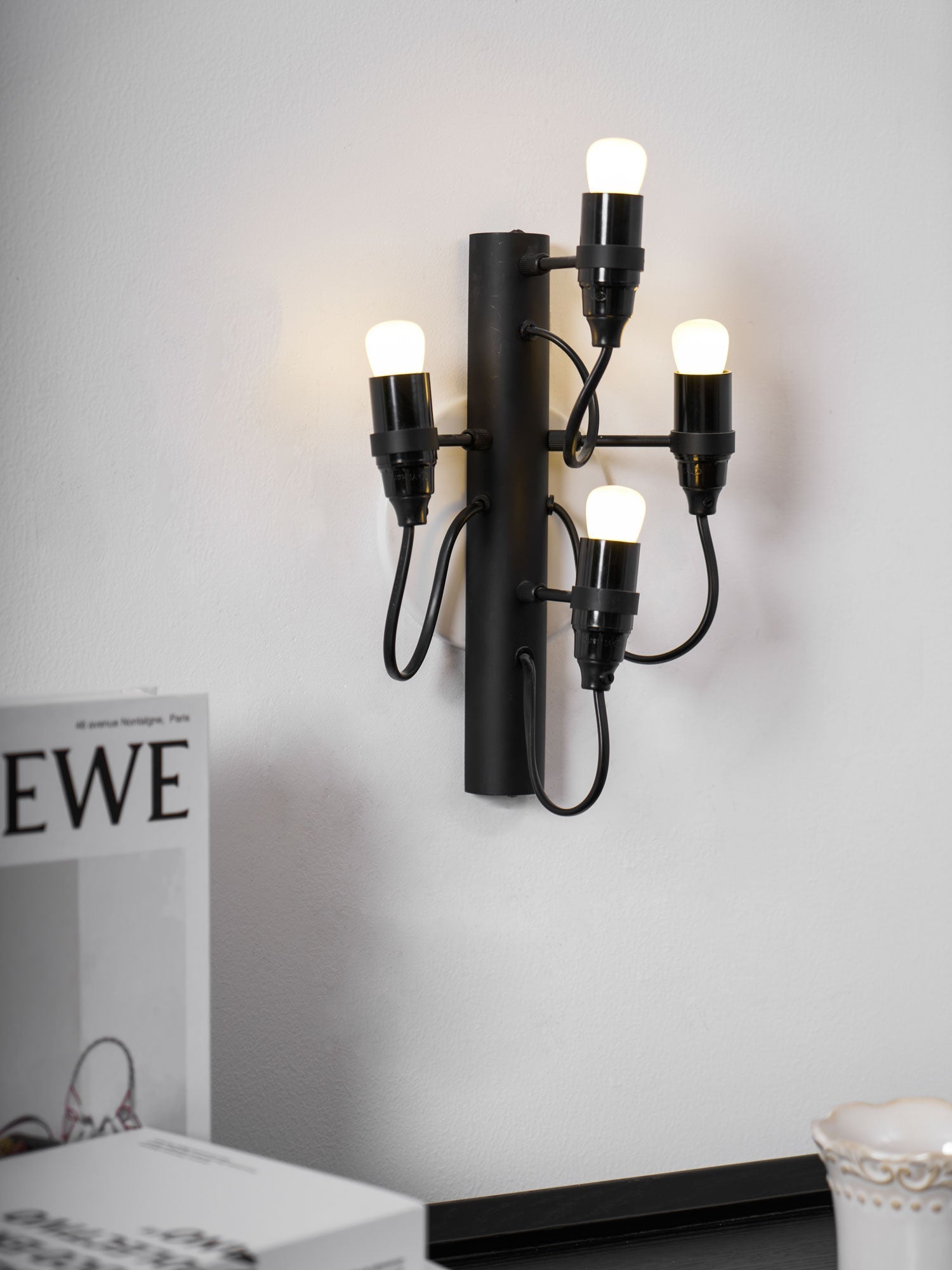 Myraeara Classique Unique Applique - Neutralighting