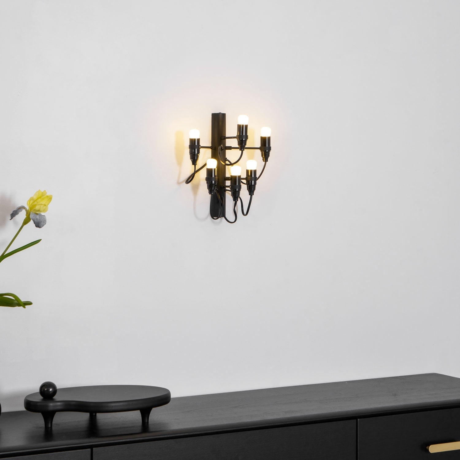 Myraeara Classique Unique Applique - Neutralighting