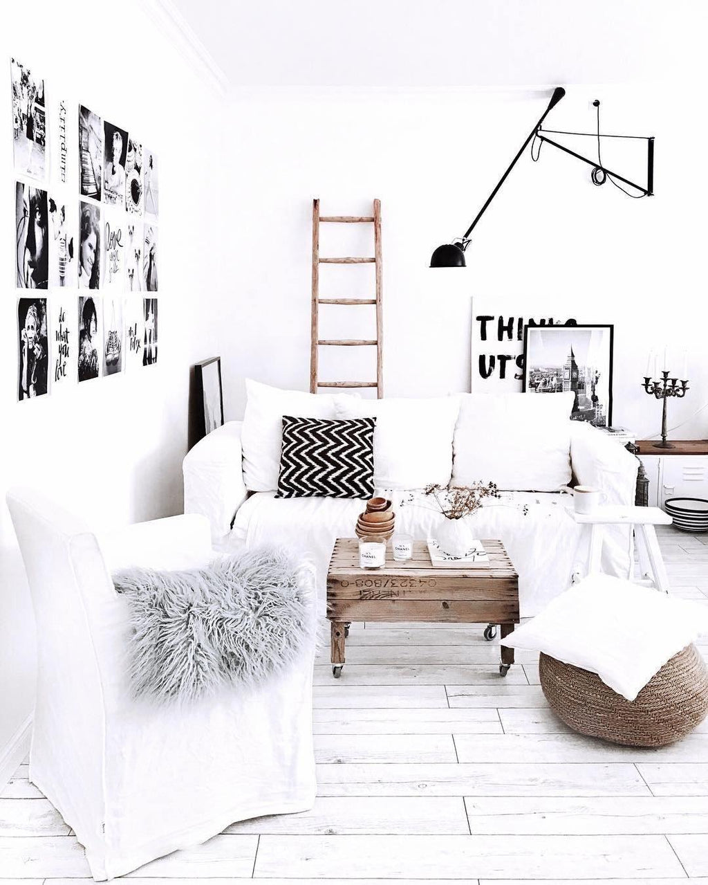 Aella Moderne Minimaliste Long Bras Applique Murale - Neutralighting