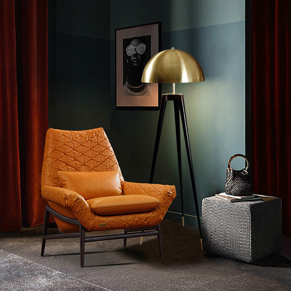 Arisha Design Lampadaire Tripode Moderne Métal Noir Or Bureau/Chambre à Coucher/Salon - Neutralighting