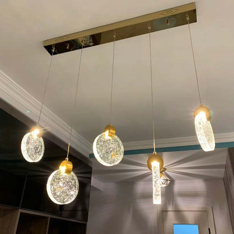 Kristy Suspension Ronde Nordique, Métal/Cristal, Doré, Escalier/Salon - Neutralighting