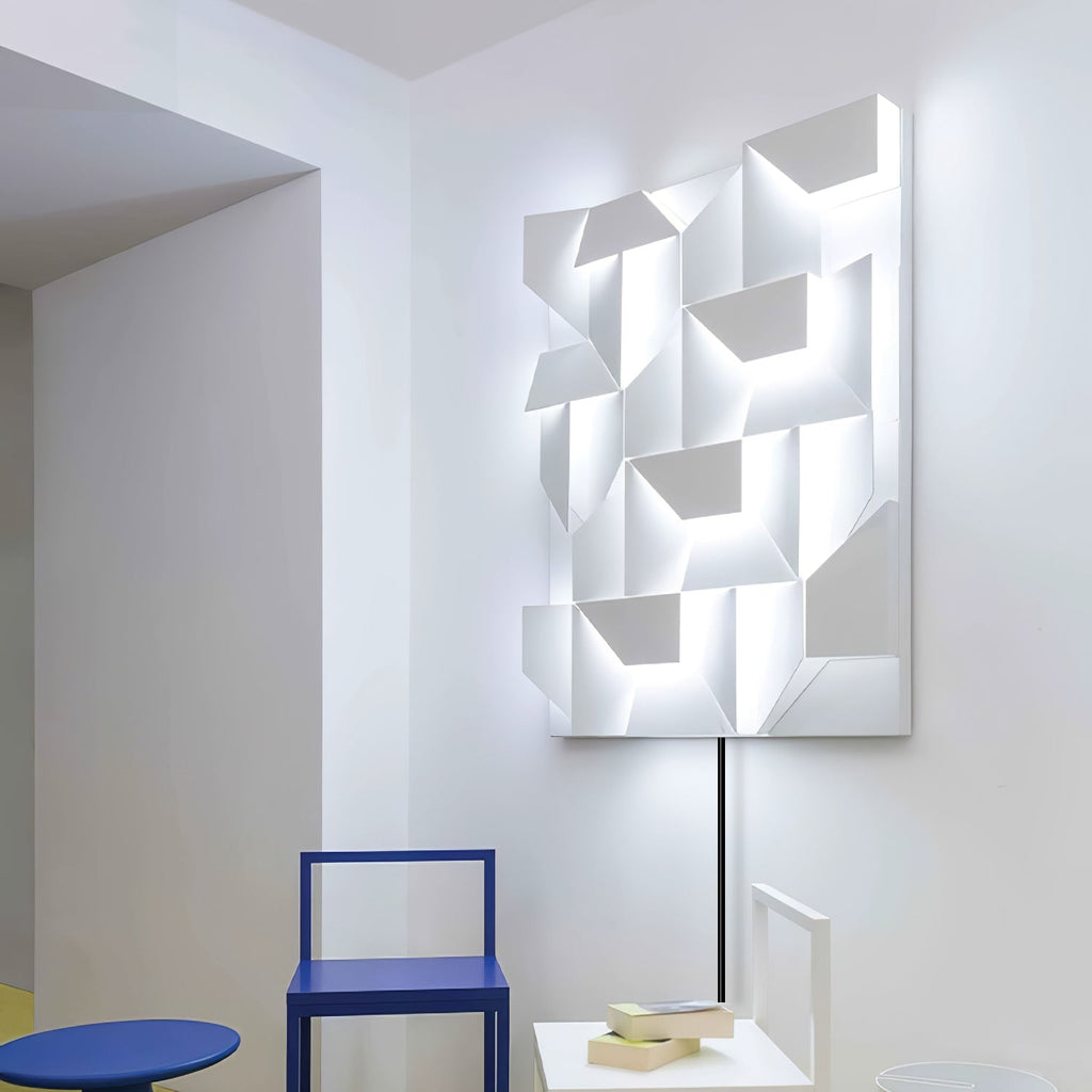 Arthaen Shadows Grand Sconce Wall lamp - Neutralighting
