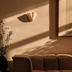 Lustra Lampe Murale Élégante aux Courbes Douces - Neutralighting