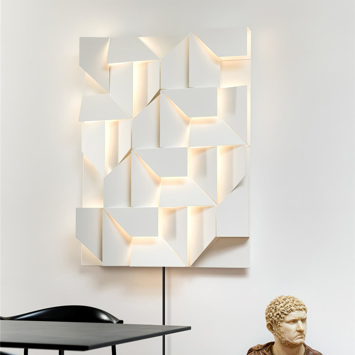 Arthaen Shadows Grand Sconce Wall lamp - Neutralighting
