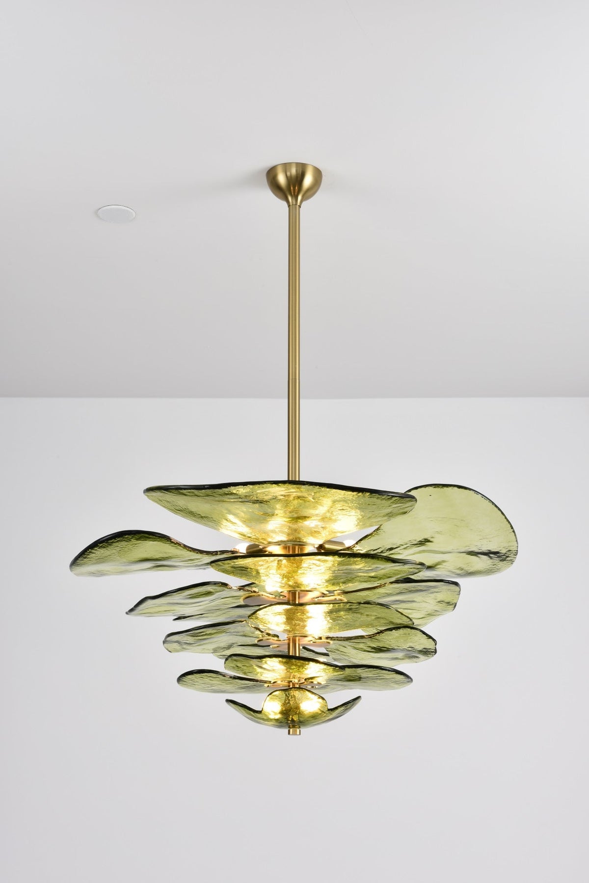 Aurora Chandelier Pétale en Verre Murano Doré Luxe - Neutralighting