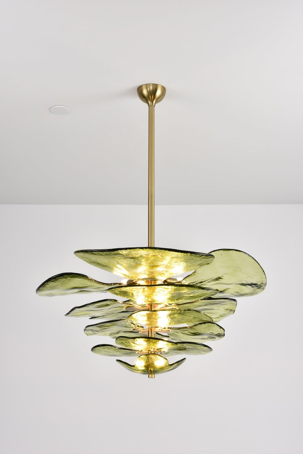 Aurora Chandelier Pétale en Verre Murano Doré Luxe - Neutralighting