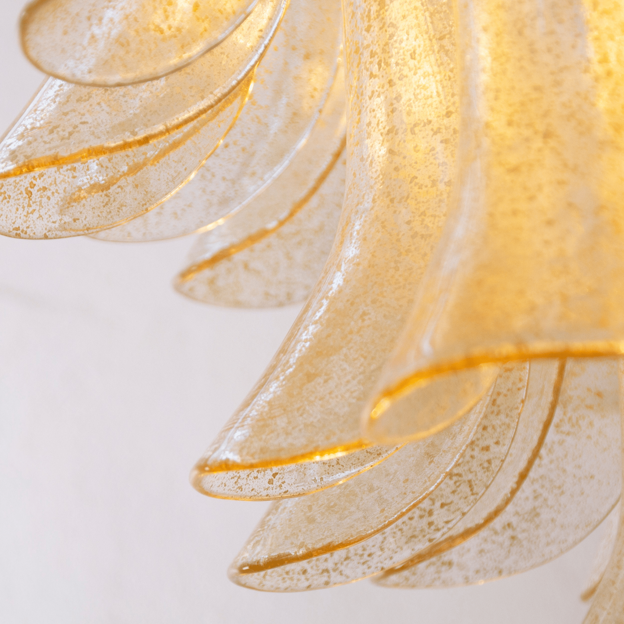 Aurora Chandelier en Verre Ambre - Neutralighting