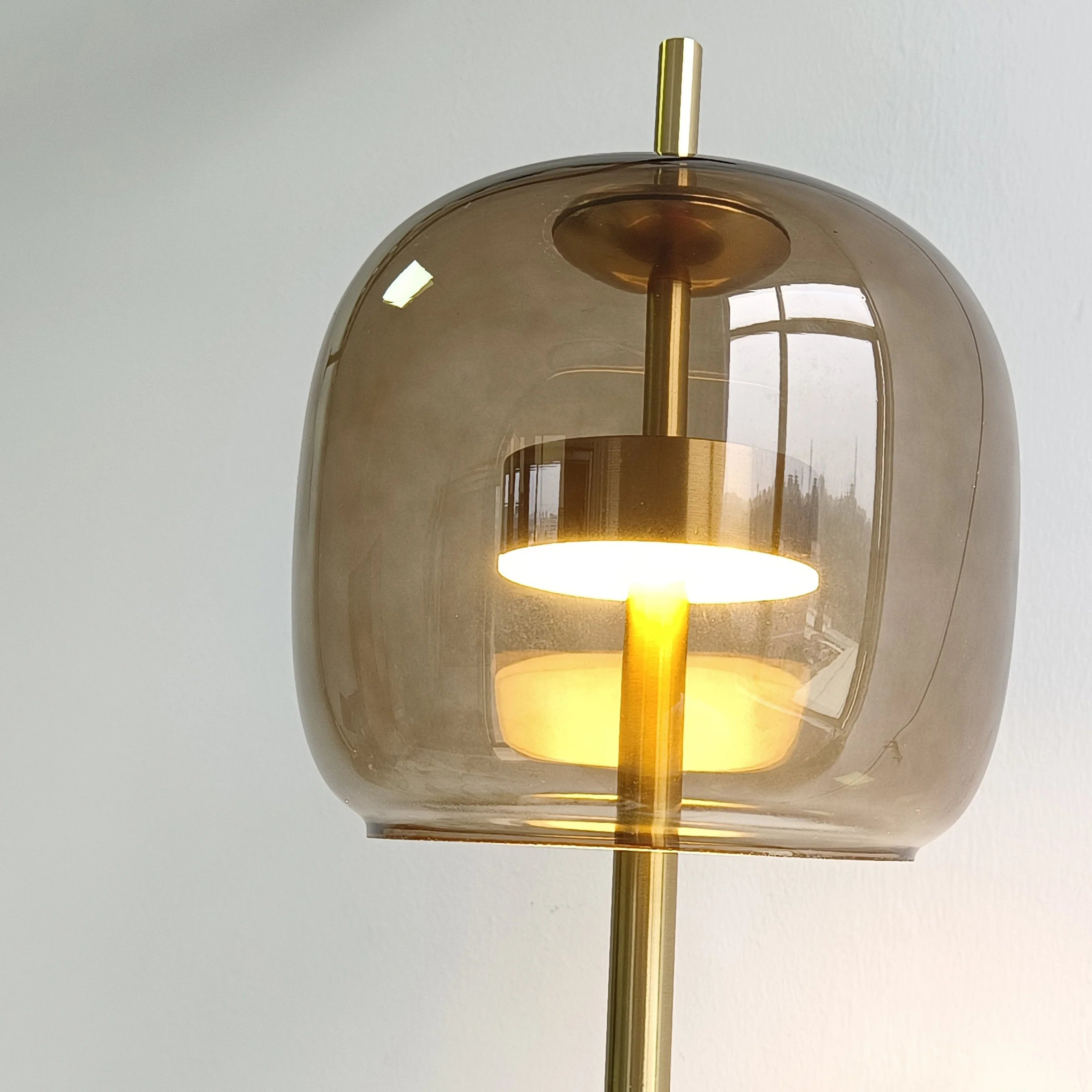 Arisha Moderne Intérieur Applique Murale Métal Verre Chambre à Coucher - Neutralighting
