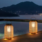 Ritta Lampadaire Lanterne Vintage, Métal/Rotin, Bois, Salon - Neutralighting
