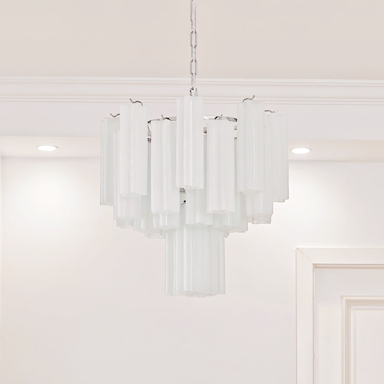 Aurora Chandelier Blanc Tubes Superposés - Neutralighting