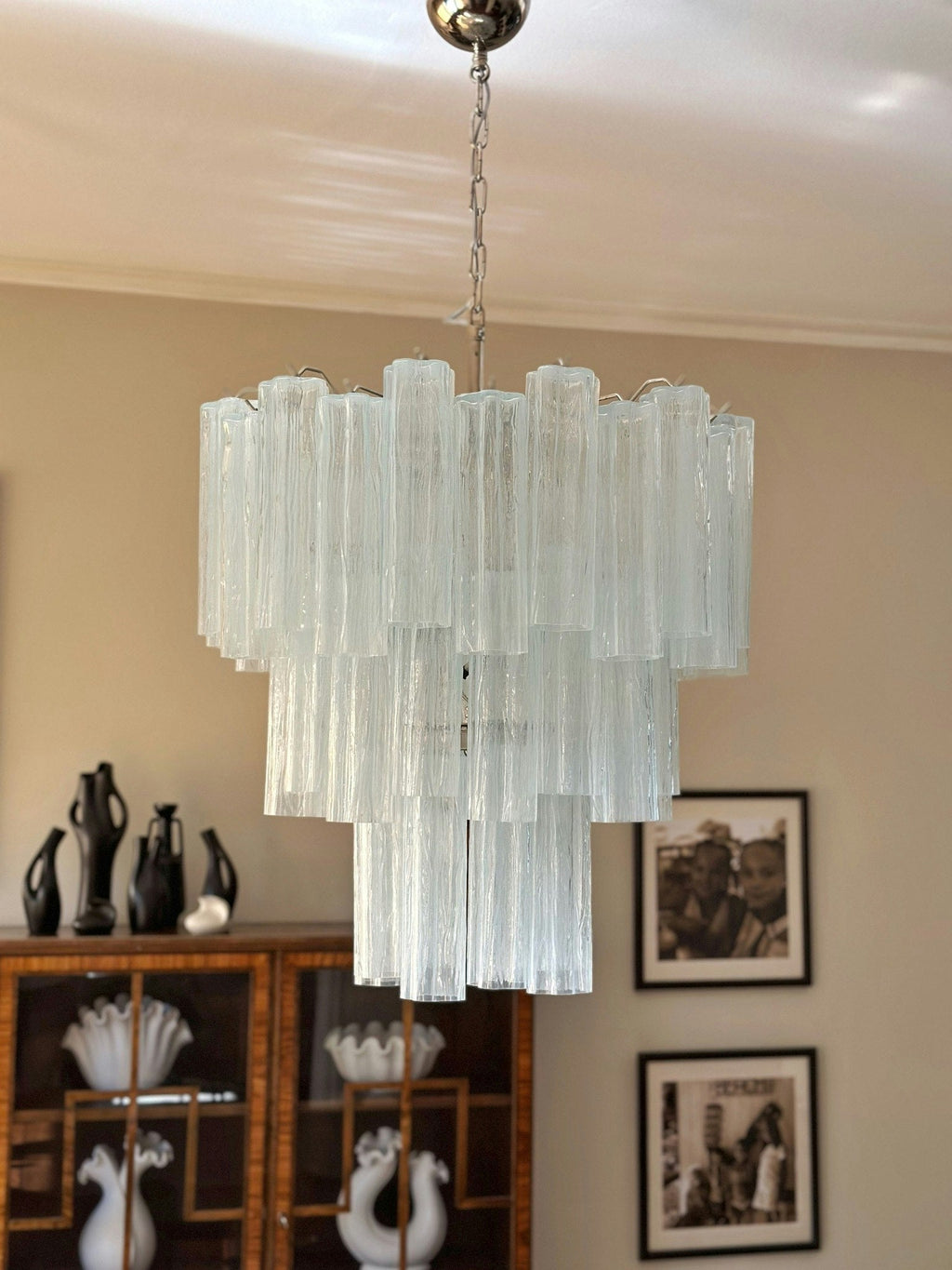 Aurora Chandelier Blanc Tubes Superposés - Neutralighting