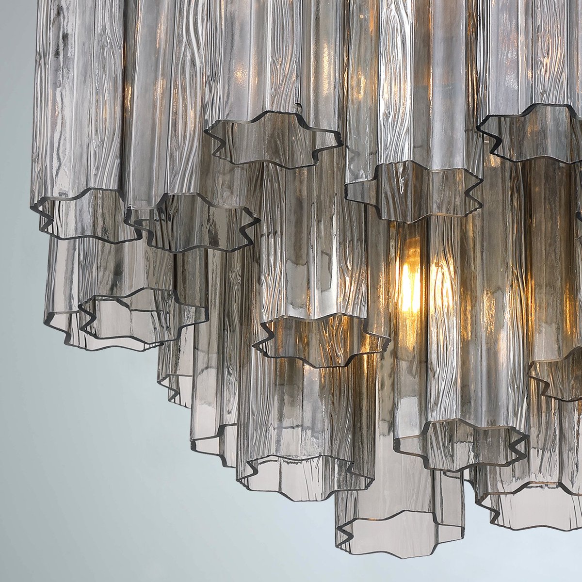 Aurora Chandelier en Tube de Verre Superposé Ambre - Neutralighting