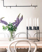 Lustra Chandelier en Verre avec Structure en Acier Noir Linéaire - Neutralighting