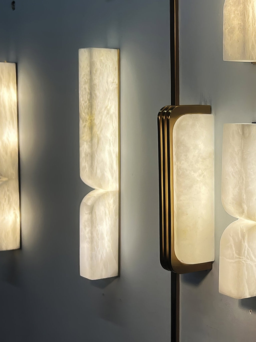 Imiraris Minimalist Alabaster Wall Light - Neutralighting