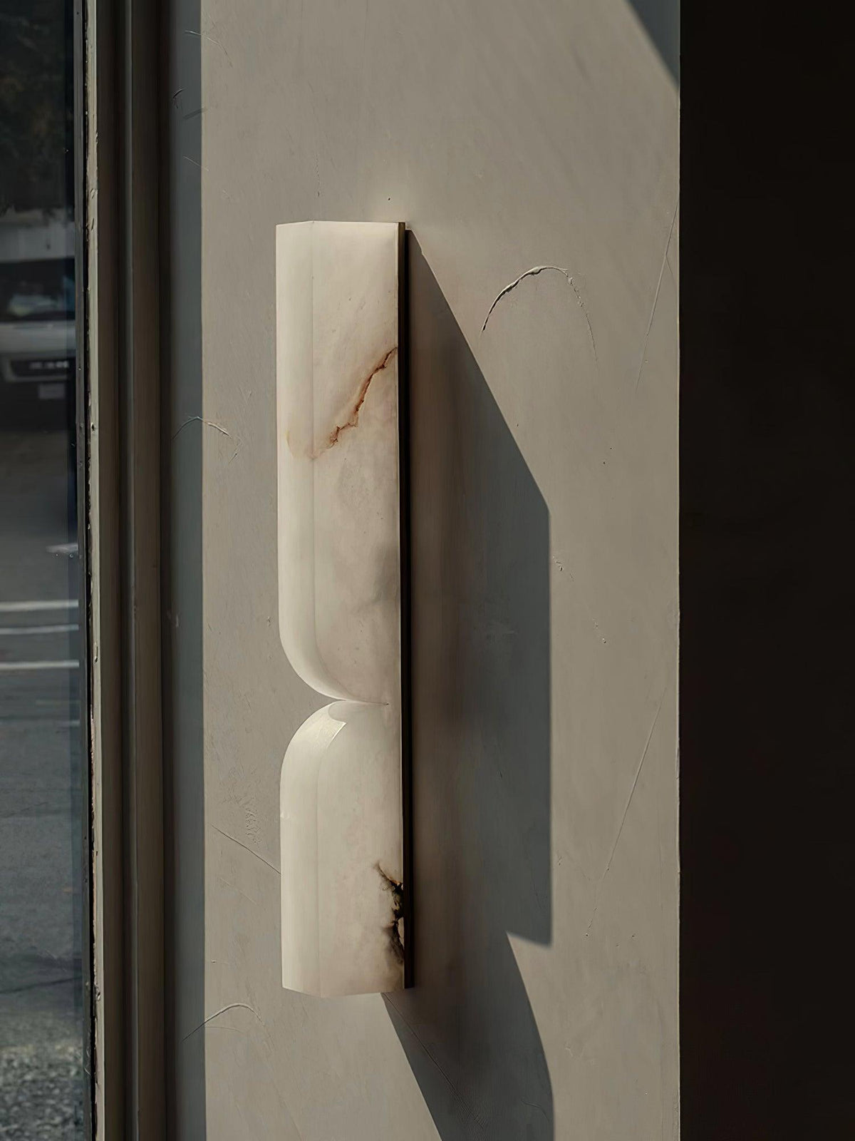 Imiraris Minimalist Alabaster Wall Light - Neutralighting