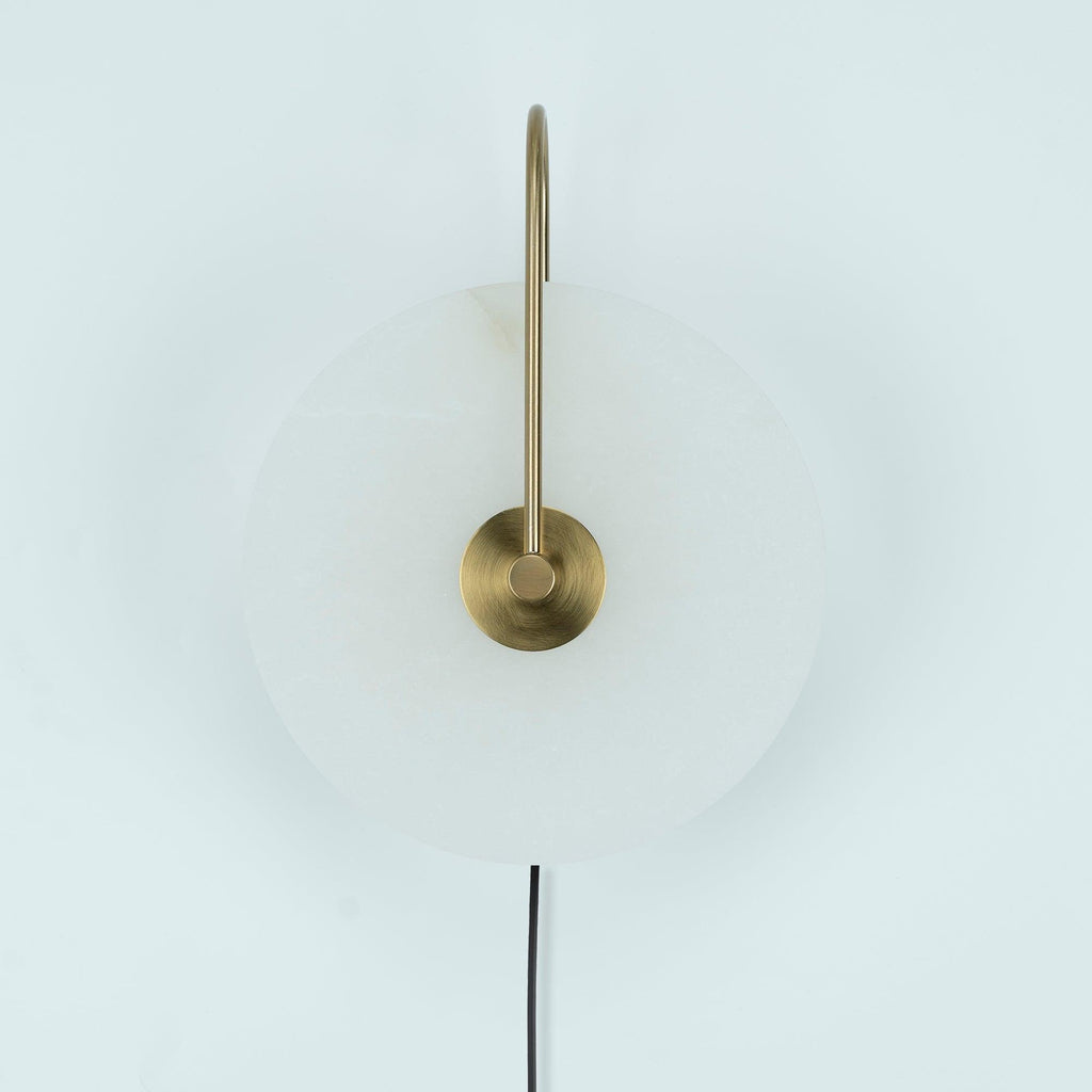 Ceraeyra Alabaster Globe Wall Light - Neutralighting