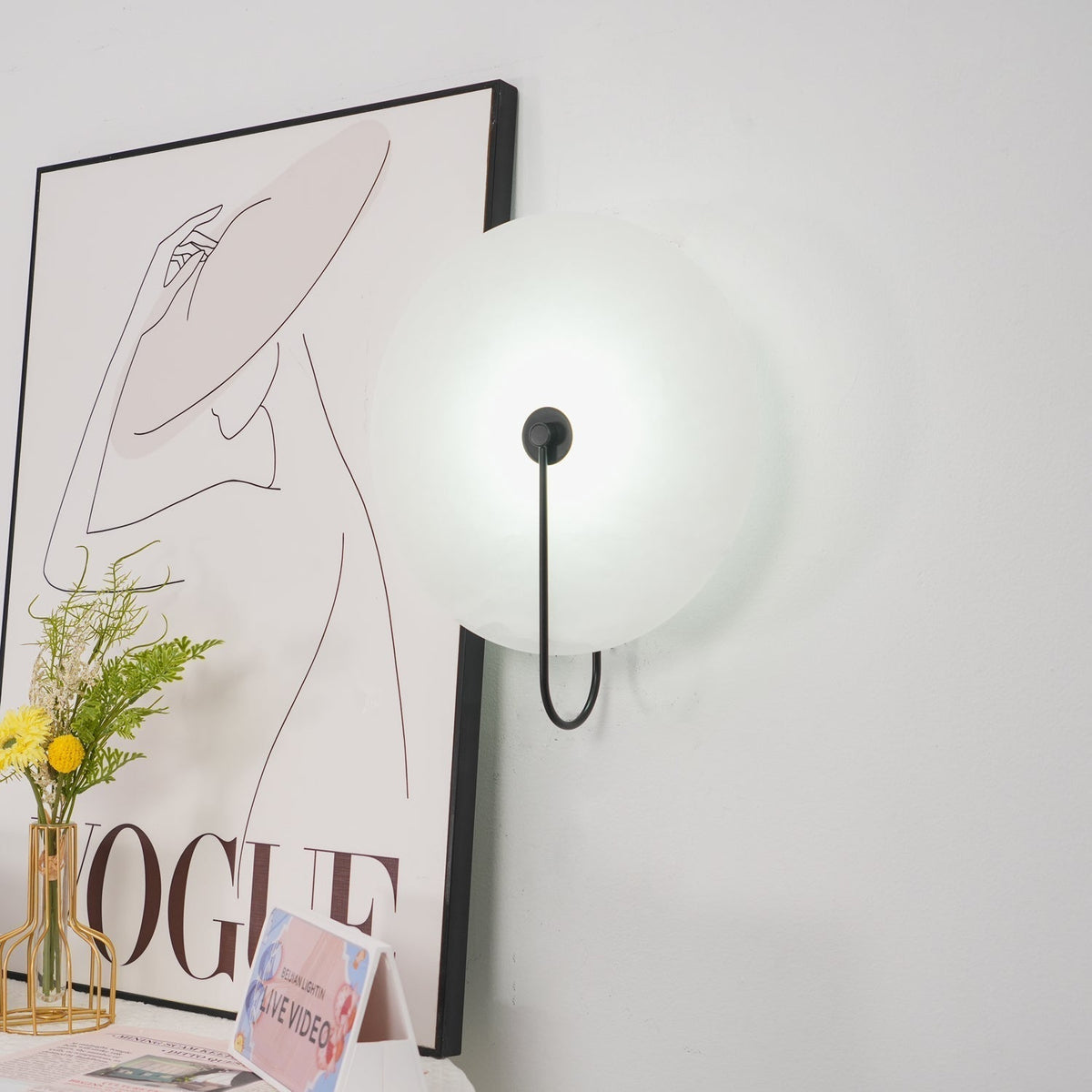 Ceraeyra Alabaster Globe Wall Light - Neutralighting