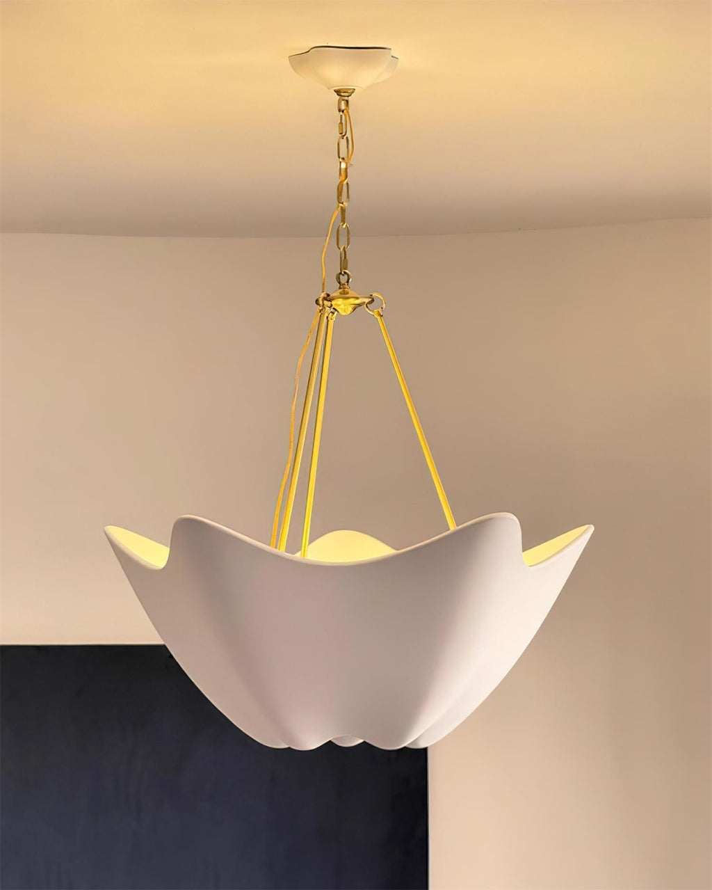 Alana Lustre Sculptural Pétales - Neutralighting