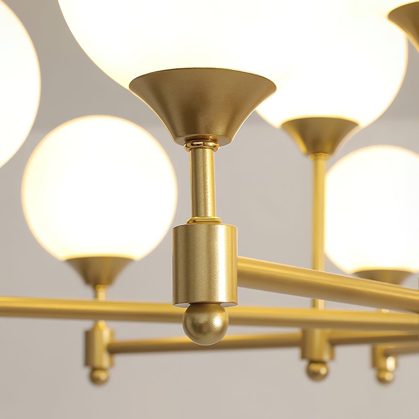 Vatnuvyi Chandelier en Verre Globe - Neutralighting