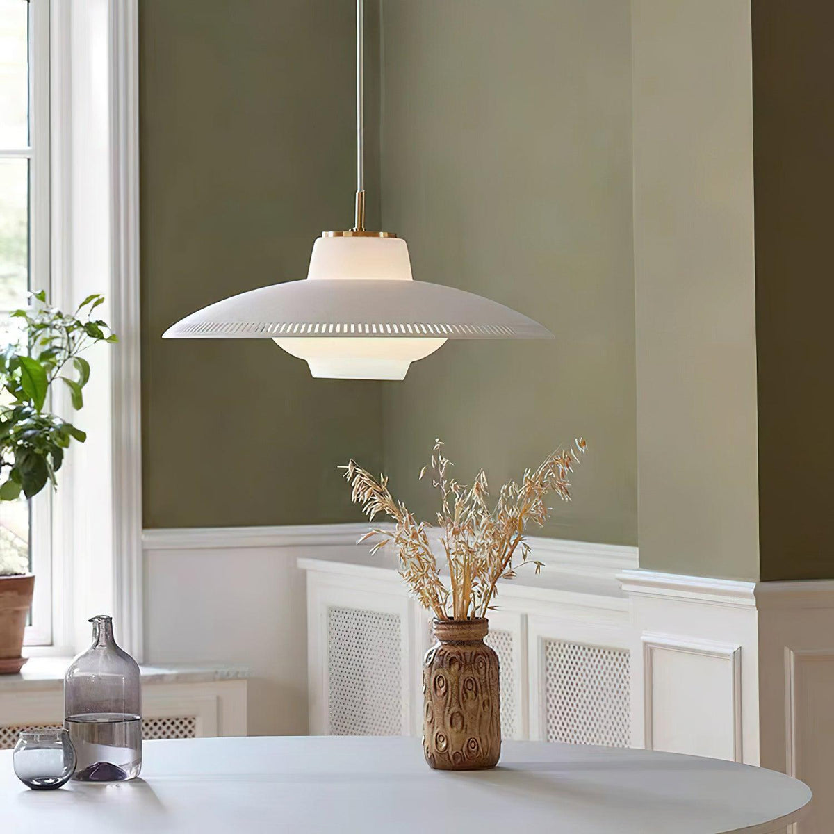 Calyranic Classic Minimalistic Pendant Lamp - Neutralighting