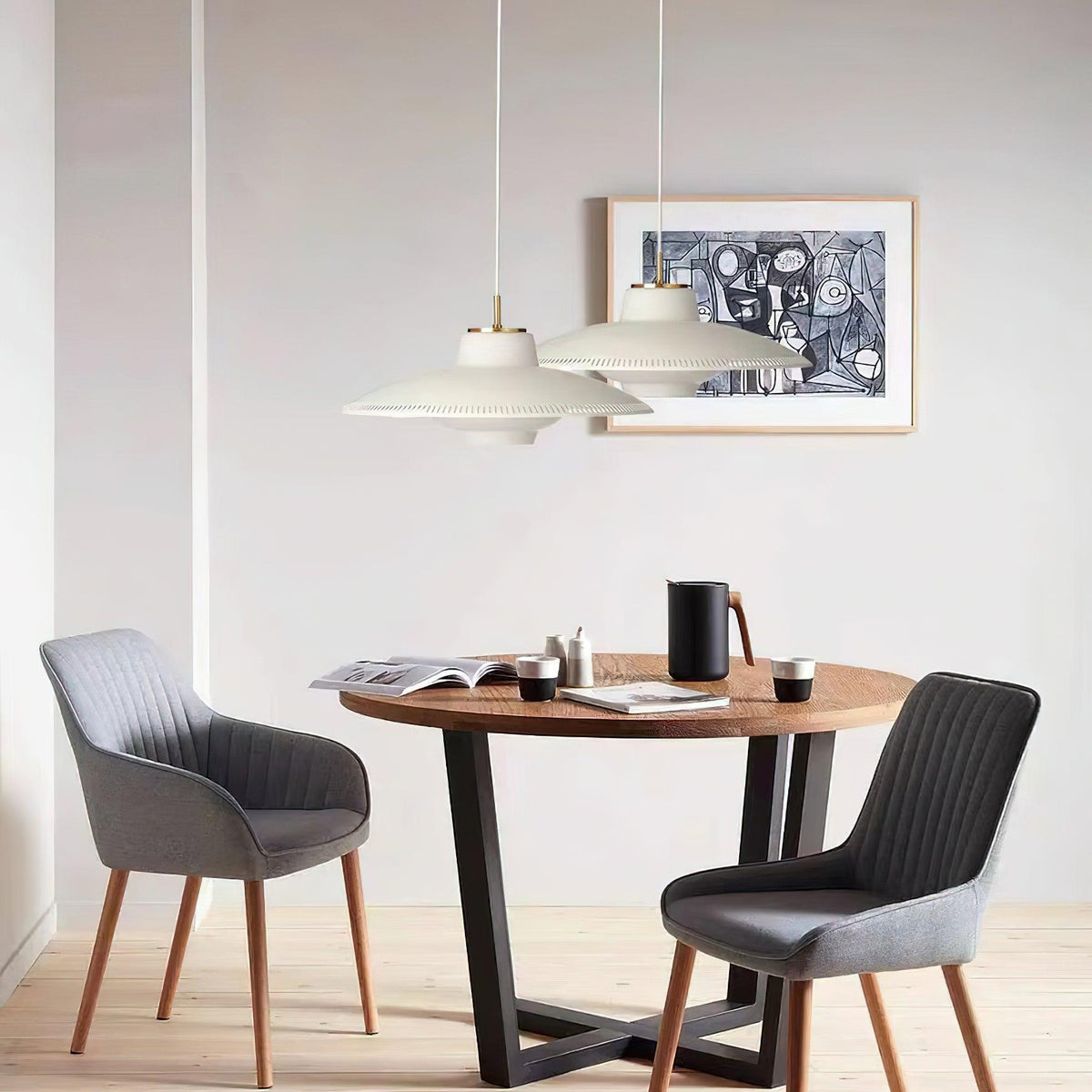 Calyranic Classic Minimalistic Pendant Lamp - Neutralighting