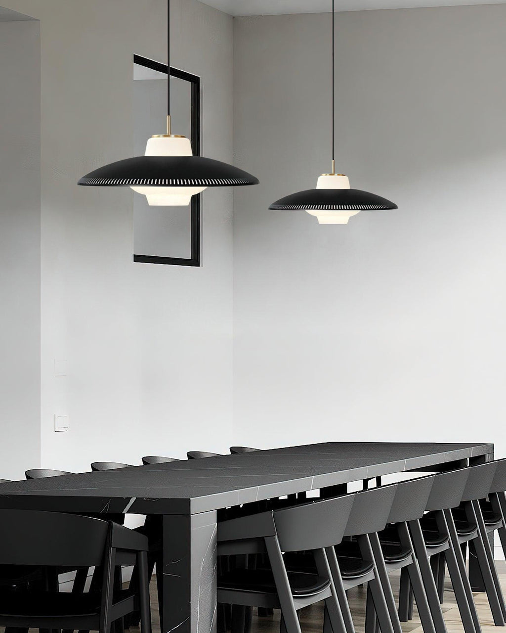 Calyranic Classic Minimalistic Pendant Lamp - Neutralighting