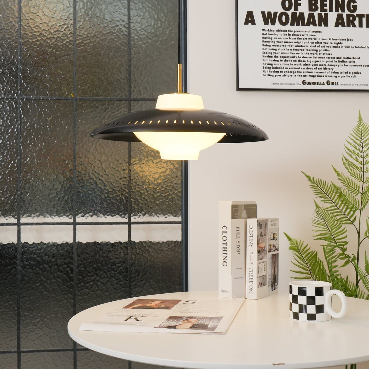 Calyranic Classic Minimalistic Pendant Lamp - Neutralighting