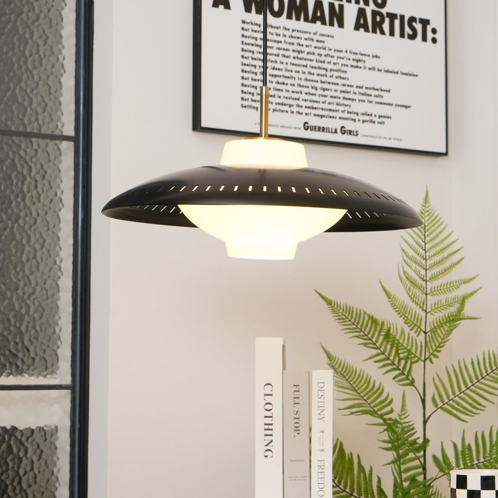 Calyranic Classic Minimalistic Pendant Lamp - Neutralighting