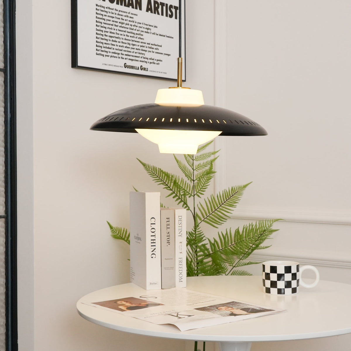 Calyranic Classic Minimalistic Pendant Lamp - Neutralighting
