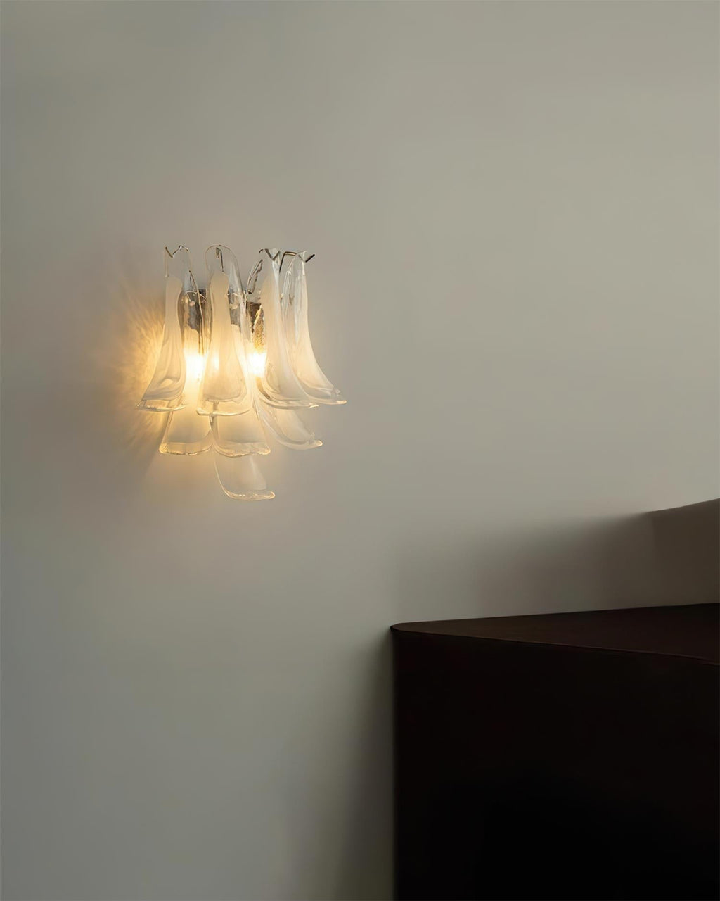 Alrinis Applique Murale Sculpturale Cascade de Pétales - Neutralighting