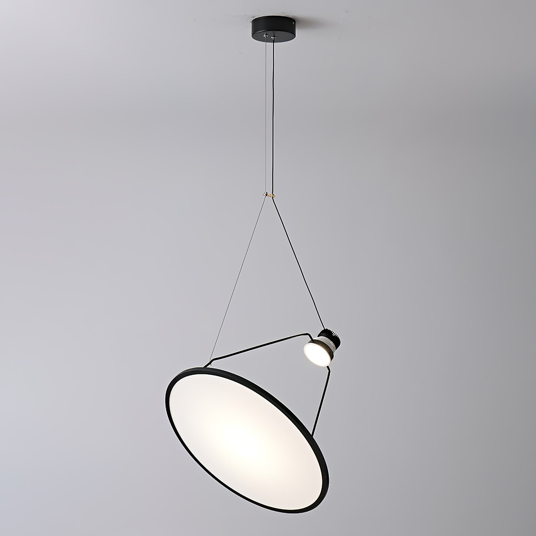 Aleris Suspension Minimaliste en Acier - Neutralighting