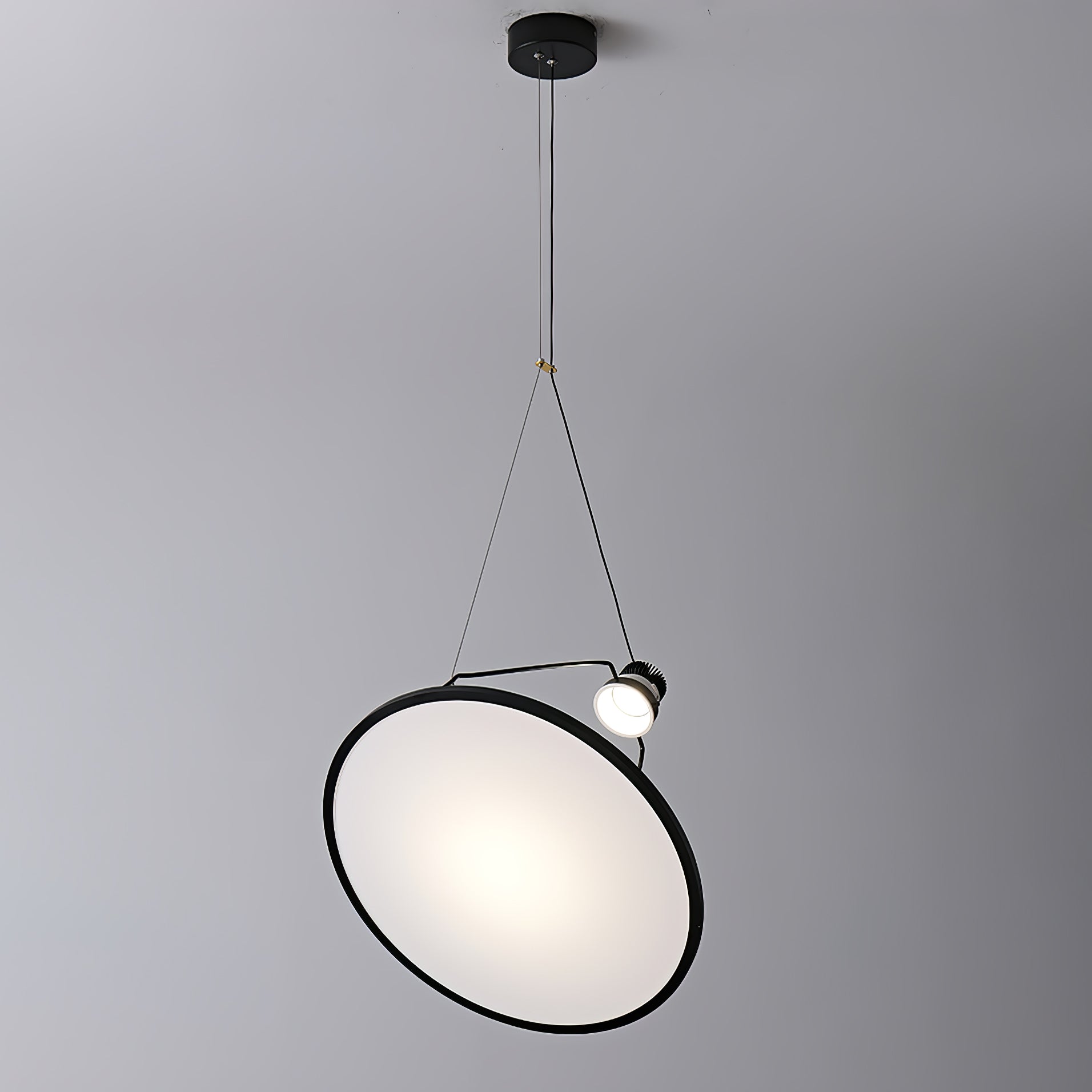 Aleris Suspension Minimaliste en Acier - Neutralighting