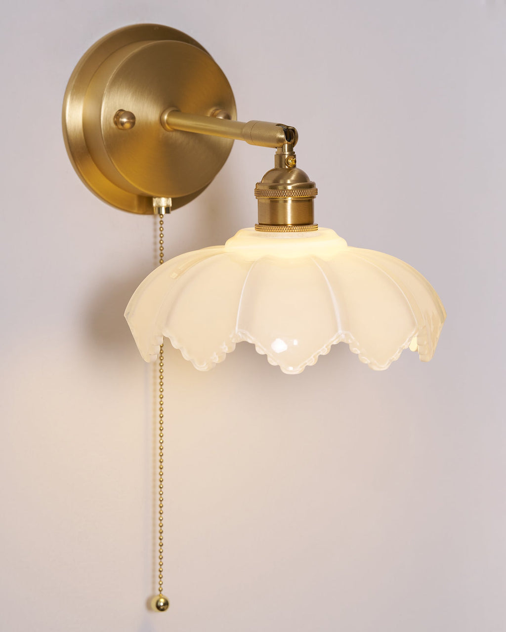 Lotus Applique Murale Verre Art Nordique Orientable - Neutralighting