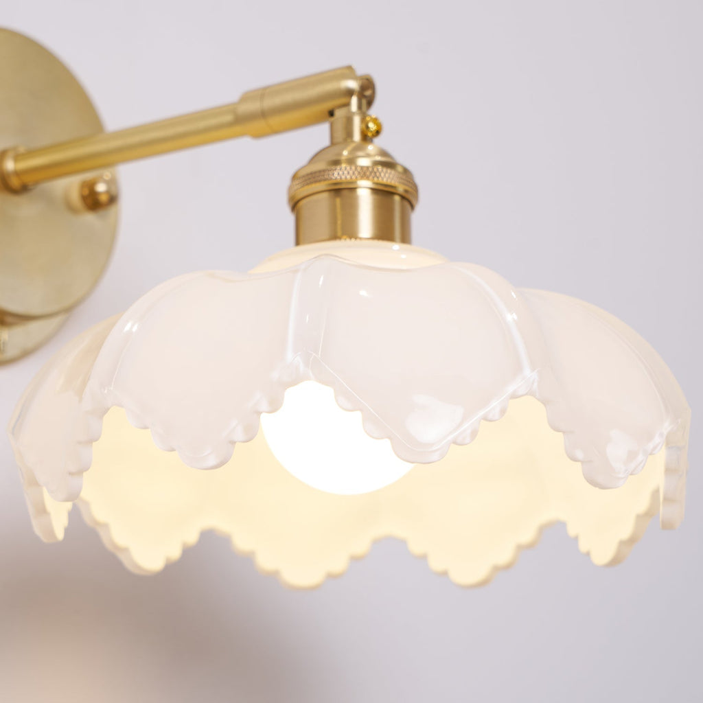 Lotus Applique Murale Verre Art Nordique Orientable - Neutralighting