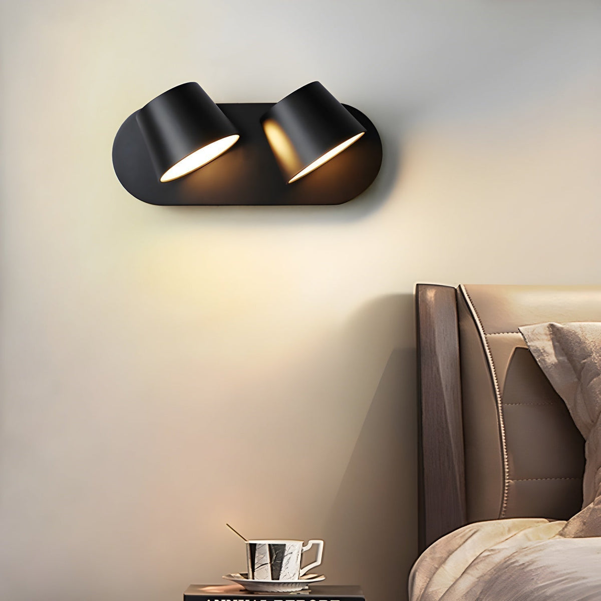Aurlaeir Adjustable Plug-in Wall Lamp - Neutralighting