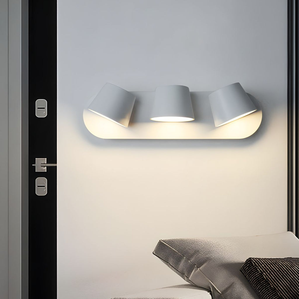 Aurlaeir Adjustable Plug-in Wall Lamp - Neutralighting